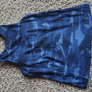 Athleta navy blue camo tank/work out top womans size XS